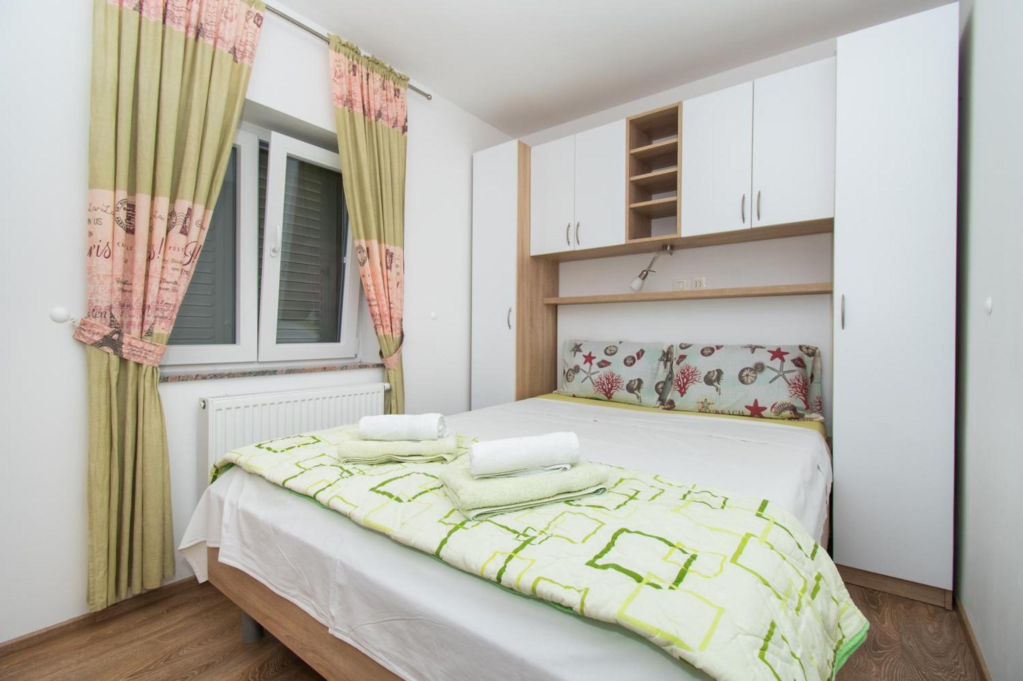 Apartments Galic Шибеник Екстер'єр фото